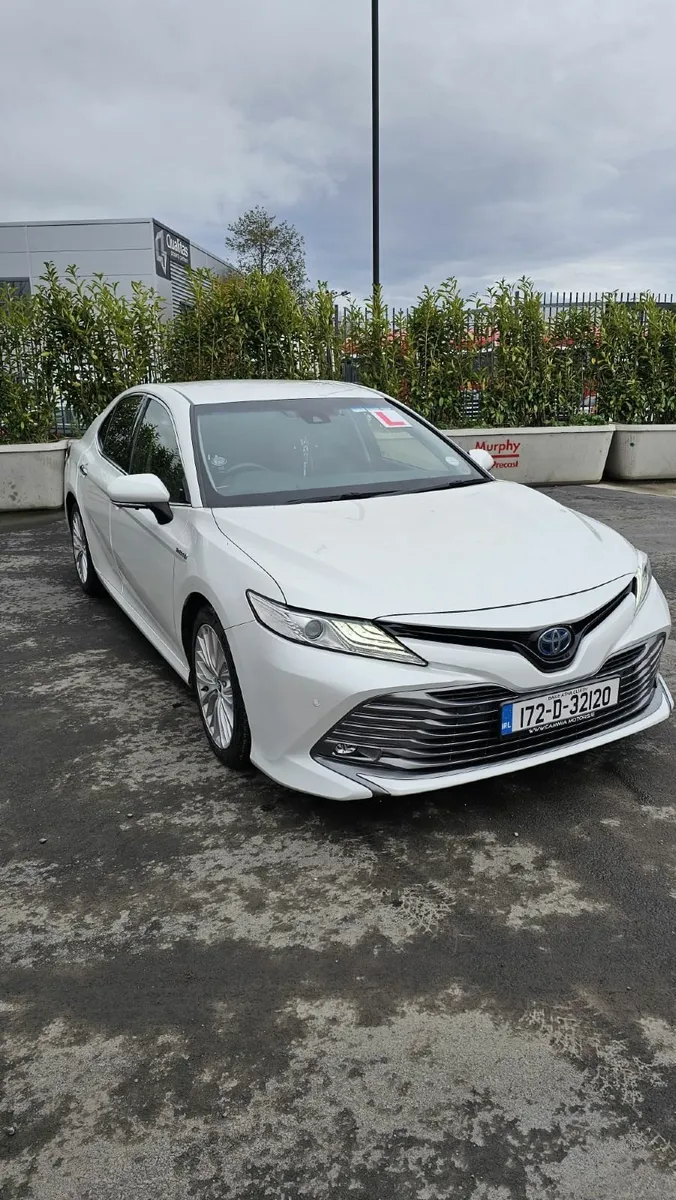 Toyota Camry 2017 - Image 1