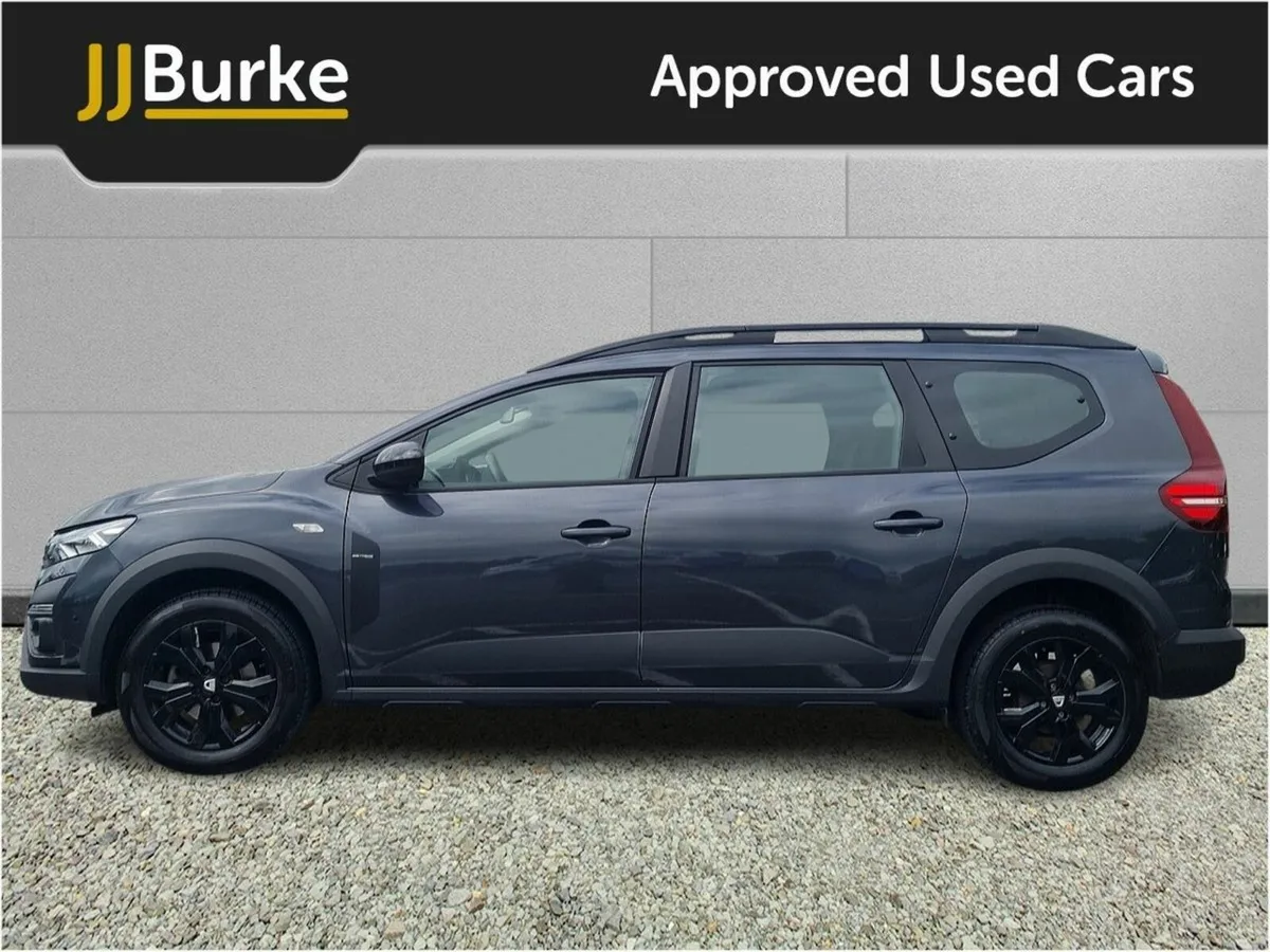 Dacia Jogger TCe 110 Extreme SE - Image 3