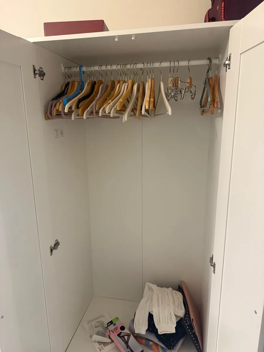 Wardrobe - Image 4