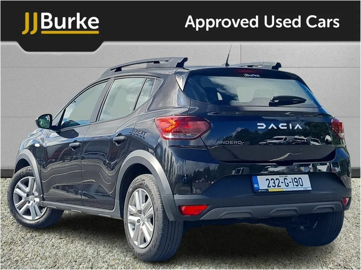 Dacia Sandero Stepway TCe 90 STEPWAY Essential - Image 4