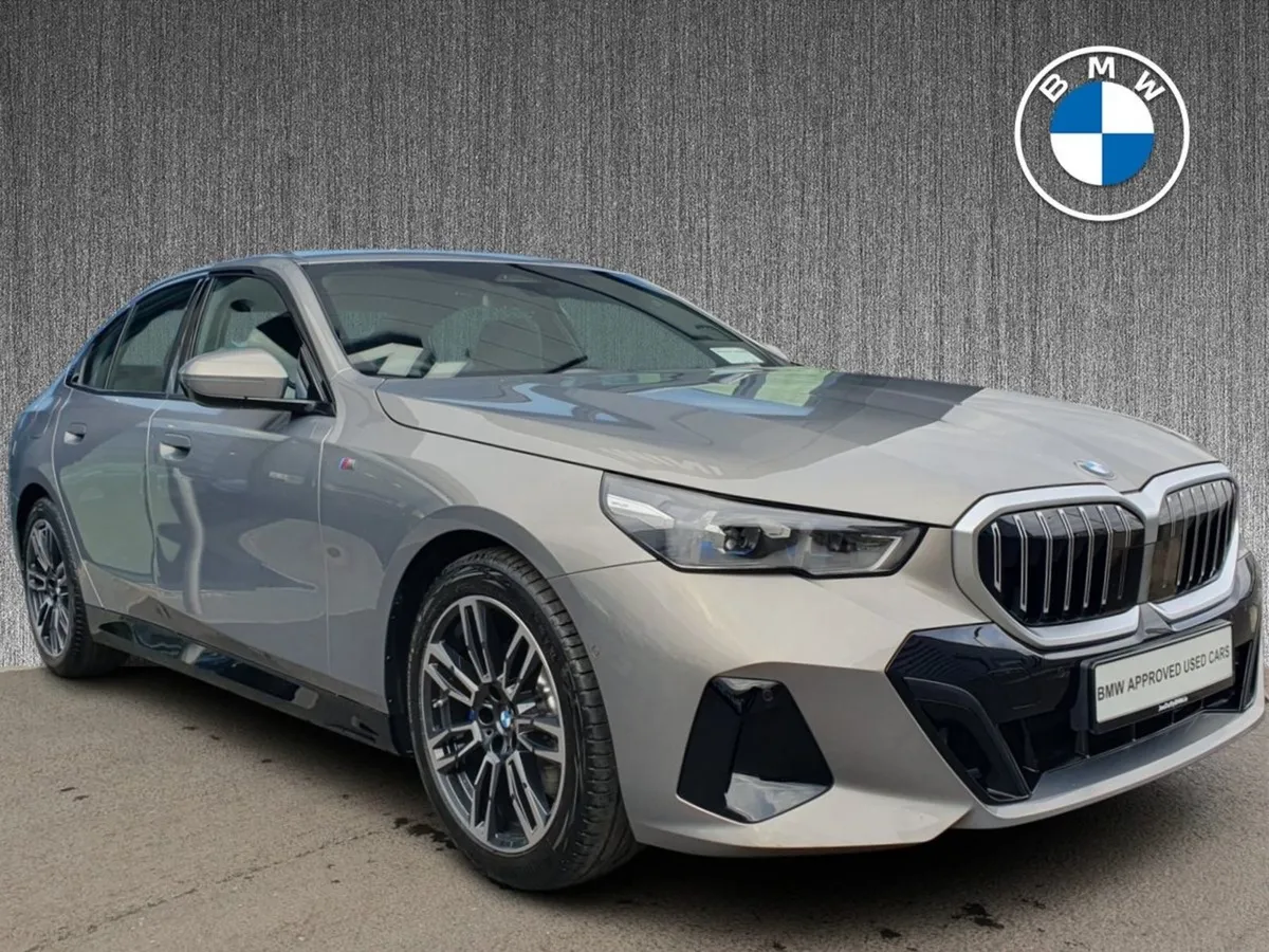 BMW 5 Series 520i M Sport Saloon - Image 1