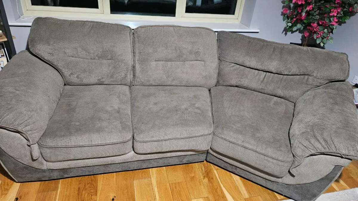 3 seater couch and love chair - Image 2