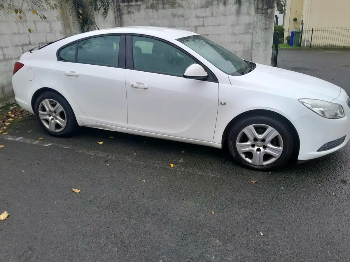 Vauxhall insignia 2.0 cdti 130bhp 211000miles - Image 3