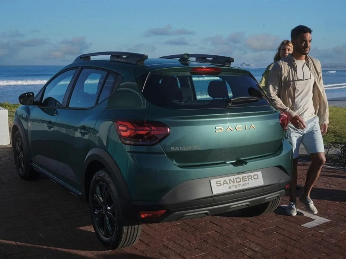 Dacia Sandero Stepway Extreme TCe 110 *ORDER YOUR - Image 3