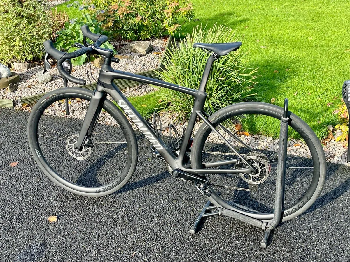 2024 Roubaix SL8 Expert Specialized Power Meter - Image 2