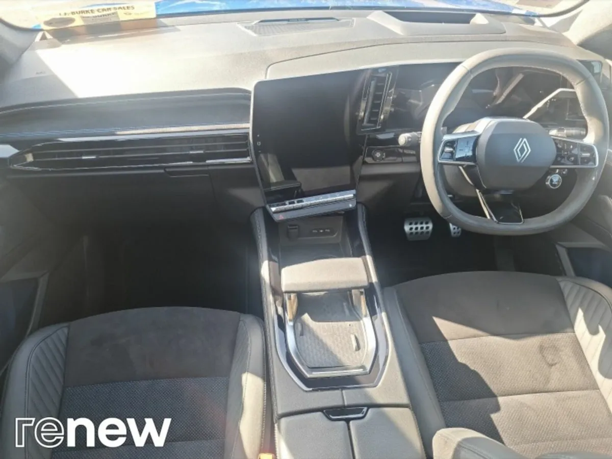 Renault Rafale SAVING of €2,000 - Esprit Alpine+ E - Image 2