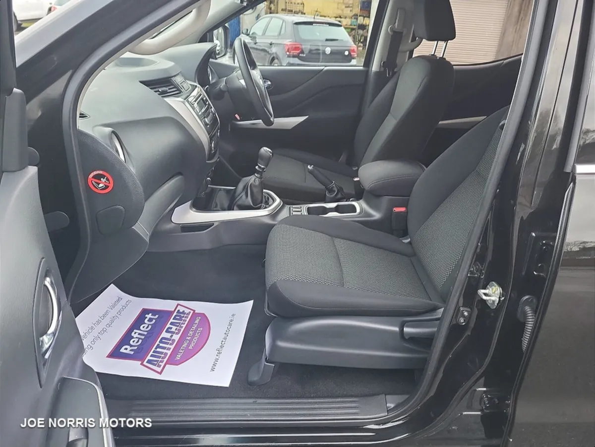 Nissan Navara 2.3 DCI ACENTA - Image 4