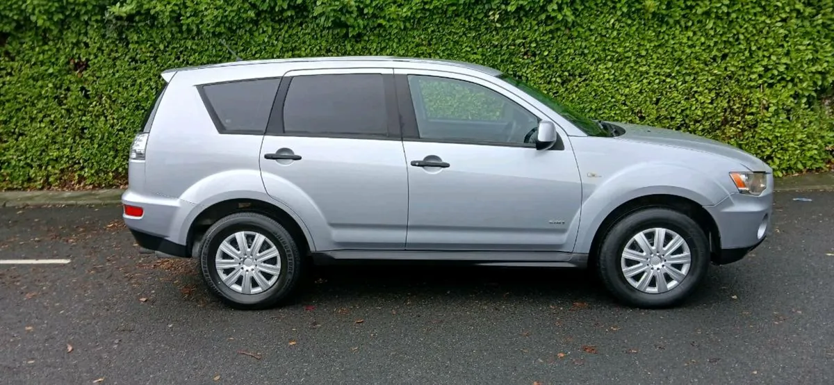 2012 mitsubishi outlander new doe 5/26 - Image 2