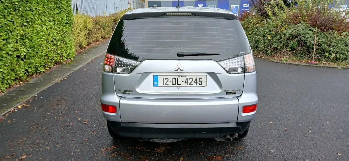 2012 mitsubishi outlander new doe 5/26 - Image 3