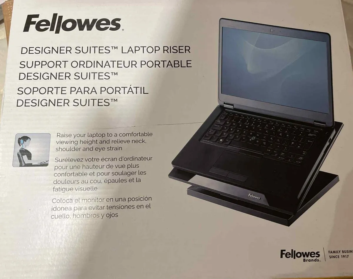 Samsung Essential Monitor 24"screen.  Brand new - Image 2