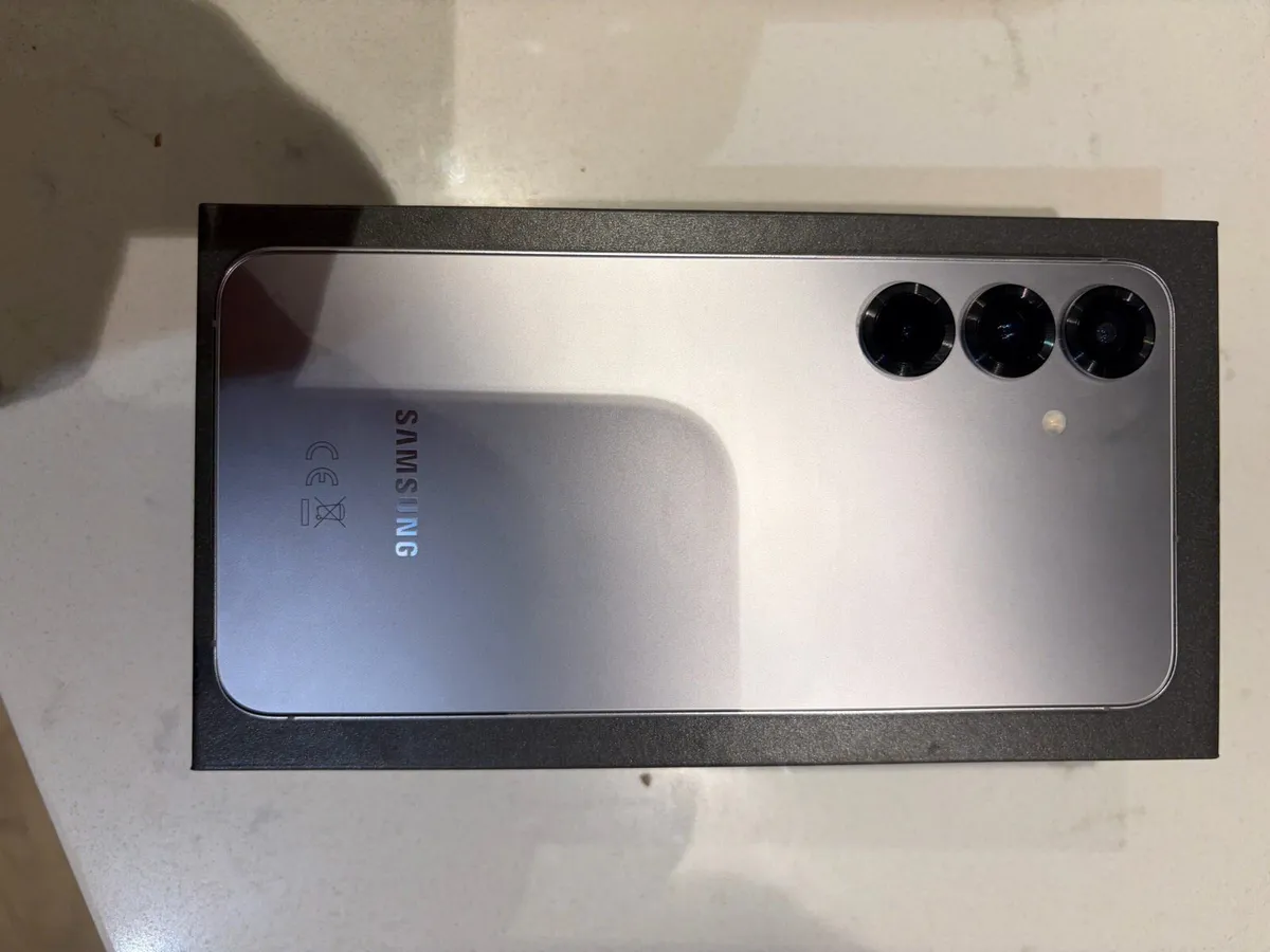 Galaxy S25 plus - Image 2