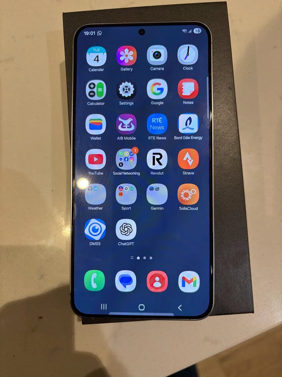 Galaxy S25 plus - Image 3