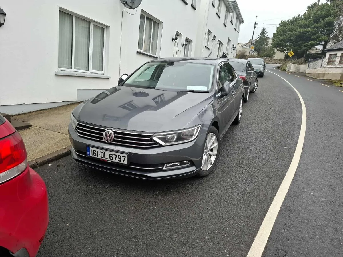 Volkswagen Passat 2016 - Image 1