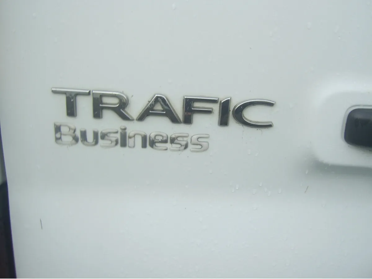 Renault Trafic SL27 BUSINESS DCI - Image 2