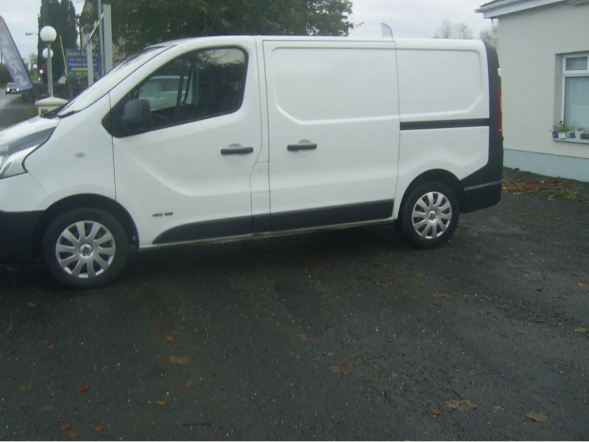 Renault Trafic SL27 BUSINESS DCI - Image 4