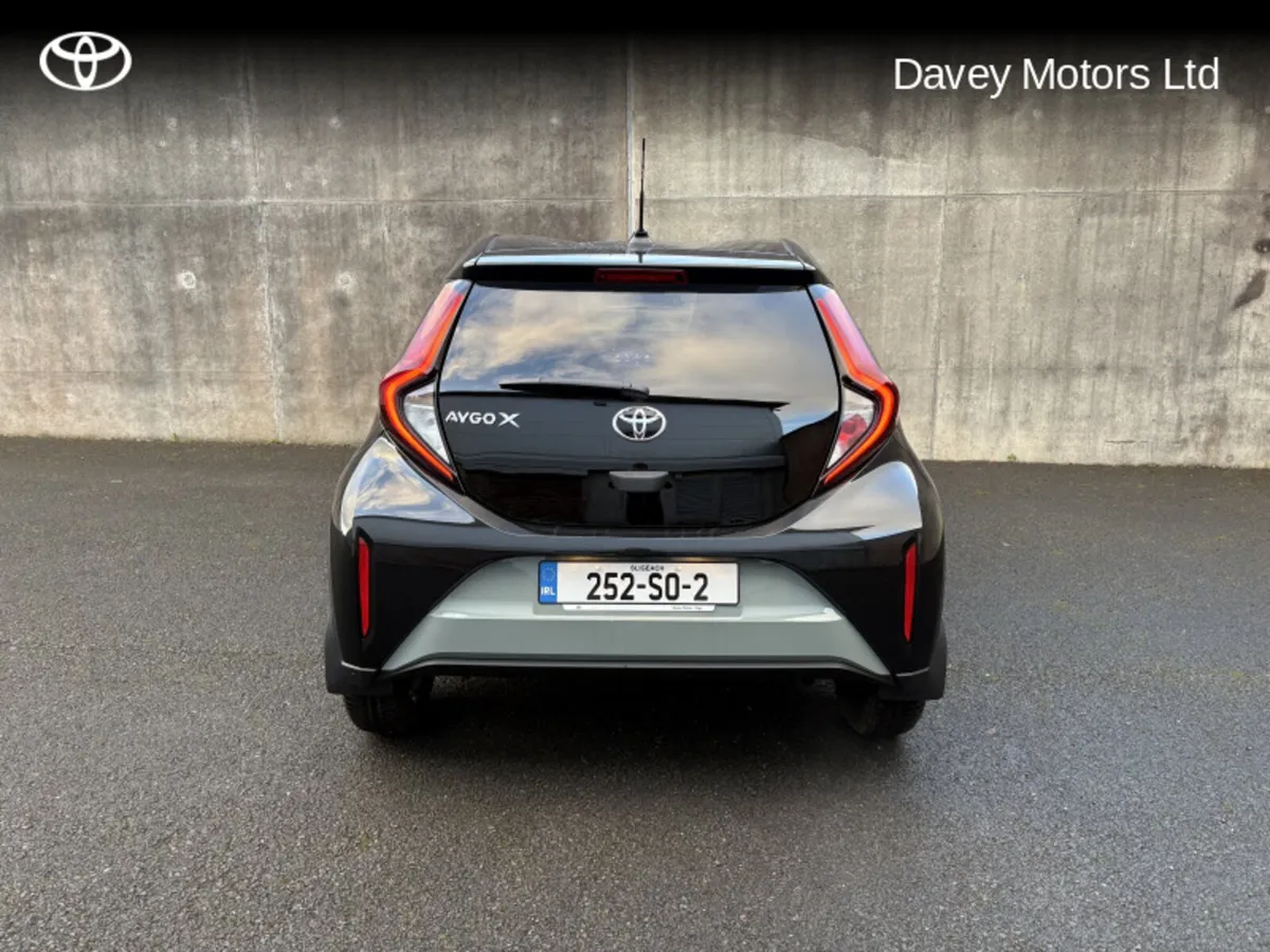 Toyota Aygo X AYGO X DESIGN - Image 4