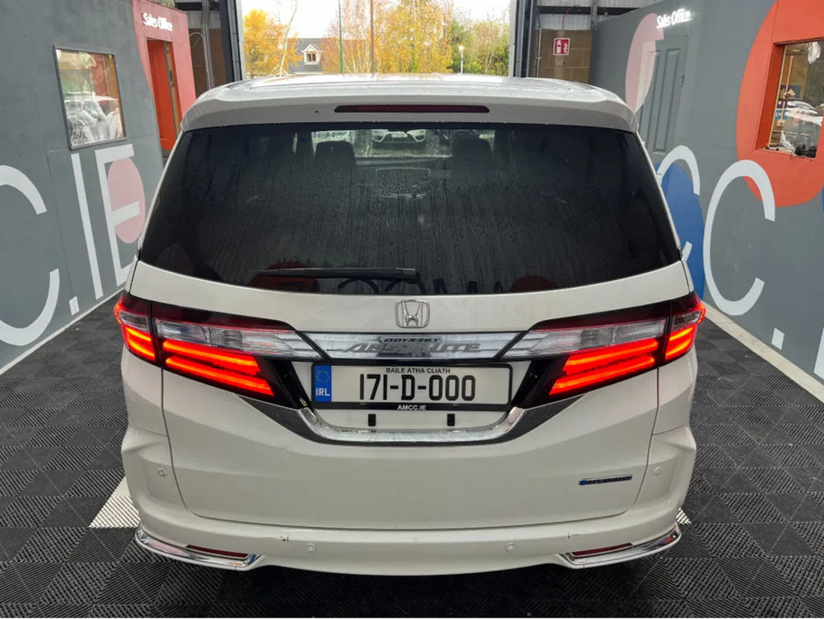 Honda Odyssey 2017 HONDA ODYSSEY ABSOLUTE 2.0L HYB - Image 3