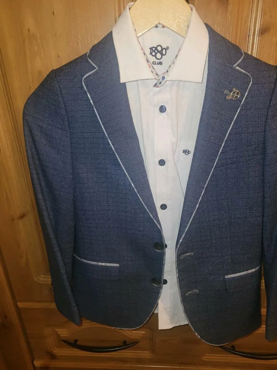 Boys 1880 club communion outfit & vans runners - Image 2