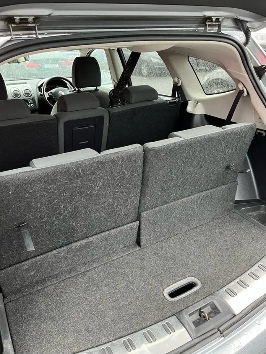 2013 Nissan Qashqai+2 - Image 4