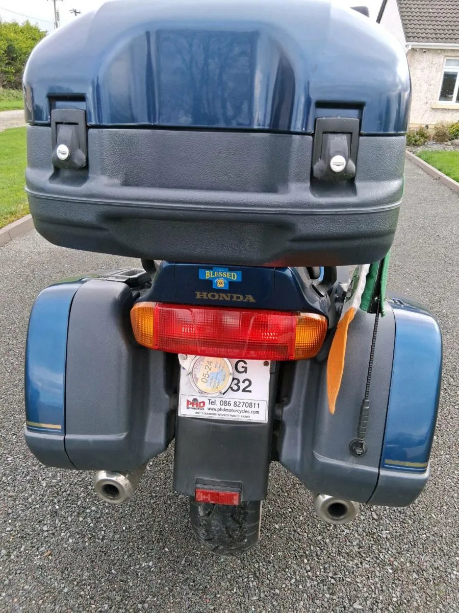 ST1100 Pan European - Image 2