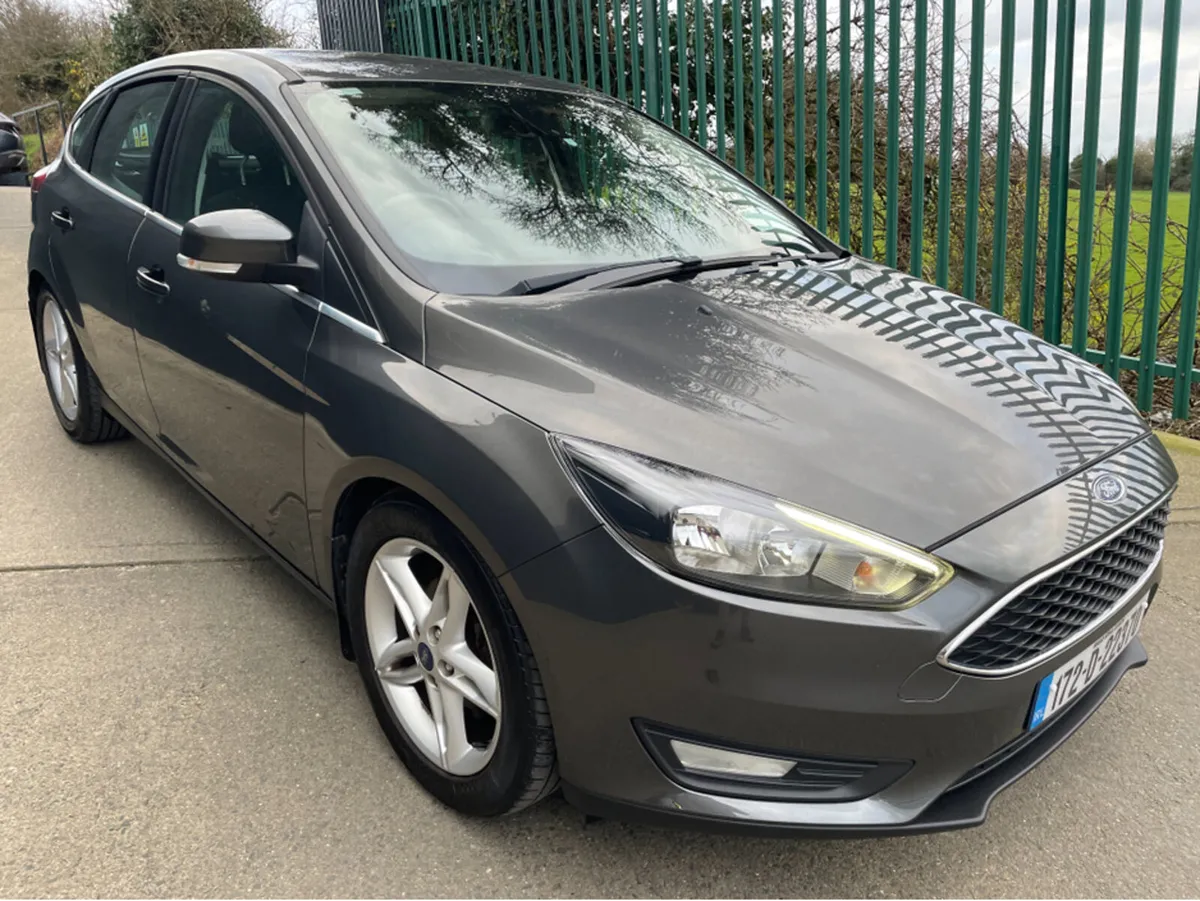 Ford Focus 1.5 TD 5DR 6SP LOW KMS! VERY GOOD! - Image 2