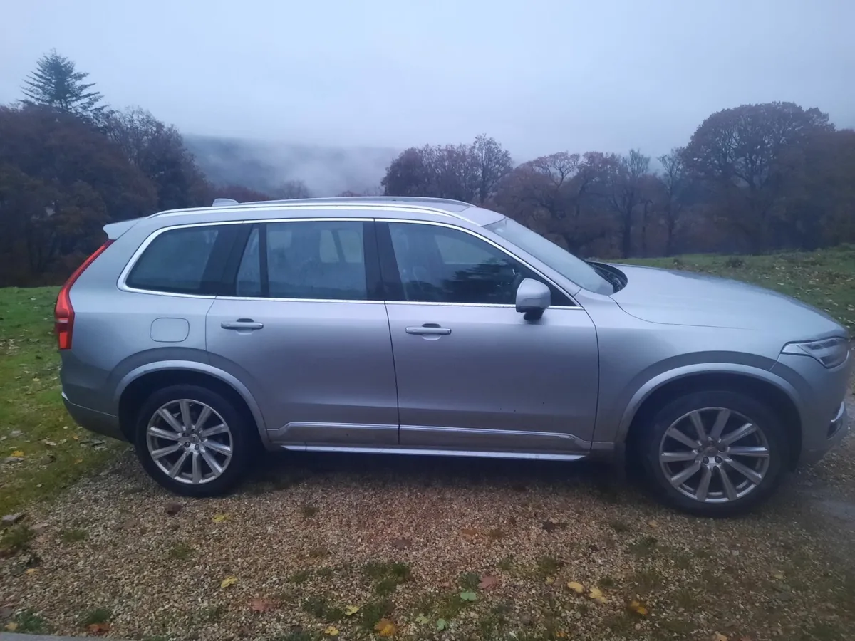 Volvo XC90 2015 - Image 1