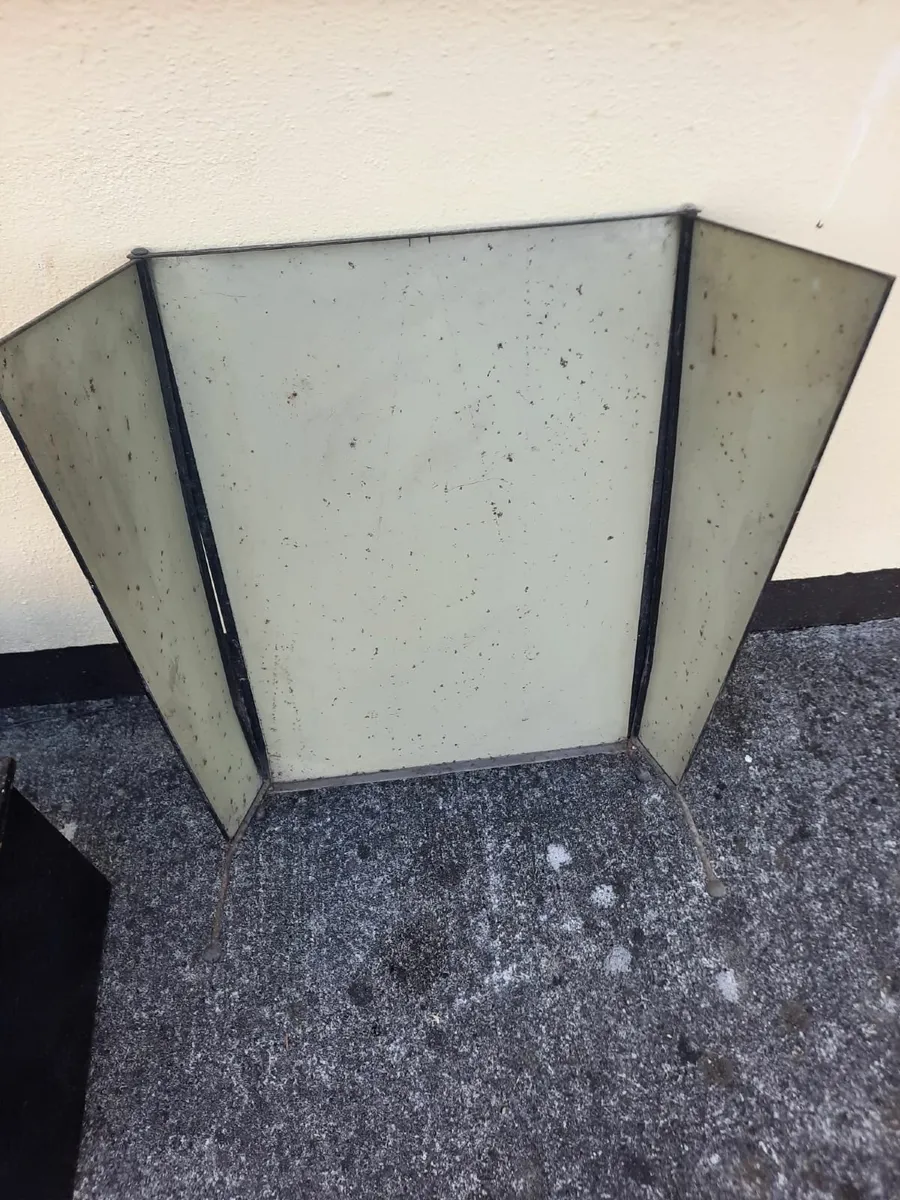 Vintage log box and firescreen - Image 4