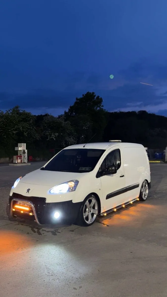 Peugeot Partner Van - Image 1