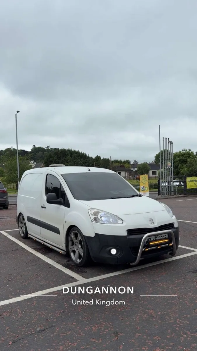 Peugeot Partner Van - Image 2