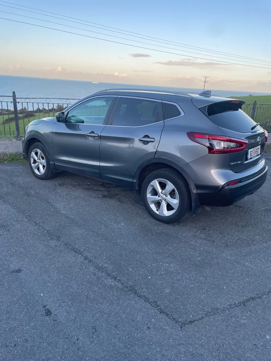 Nissan Qashqai 2018 - Image 2