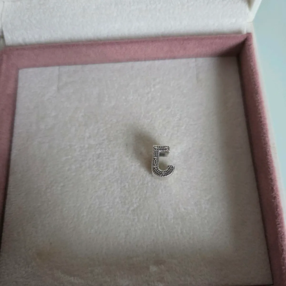 Pandora charm letter J - Image 2