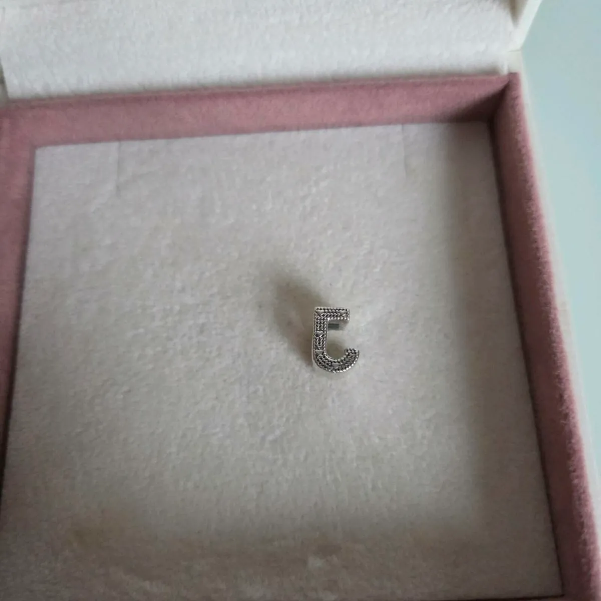 Pandora charm letter J - Image 3