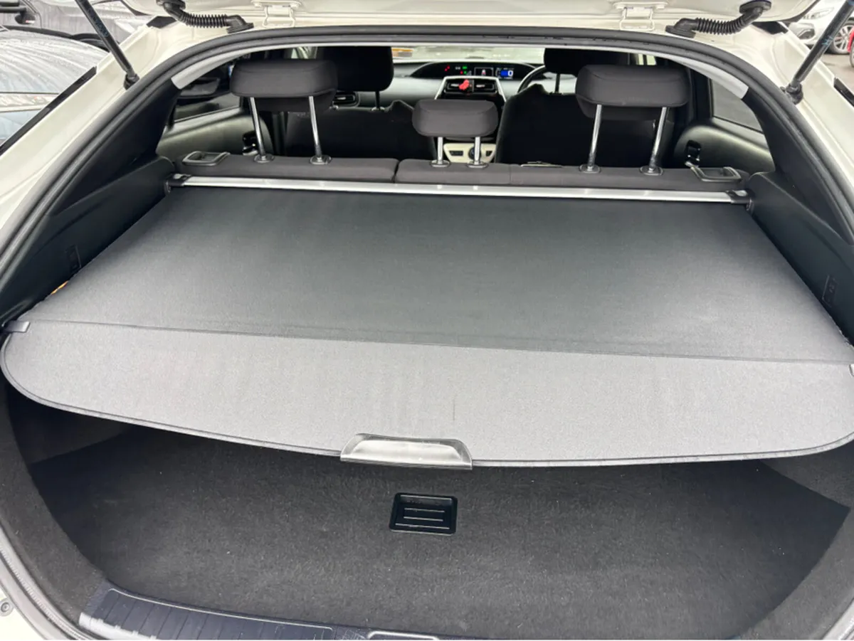 Toyota Prius Hybrid Self Charging 5DR AUTO - Image 2