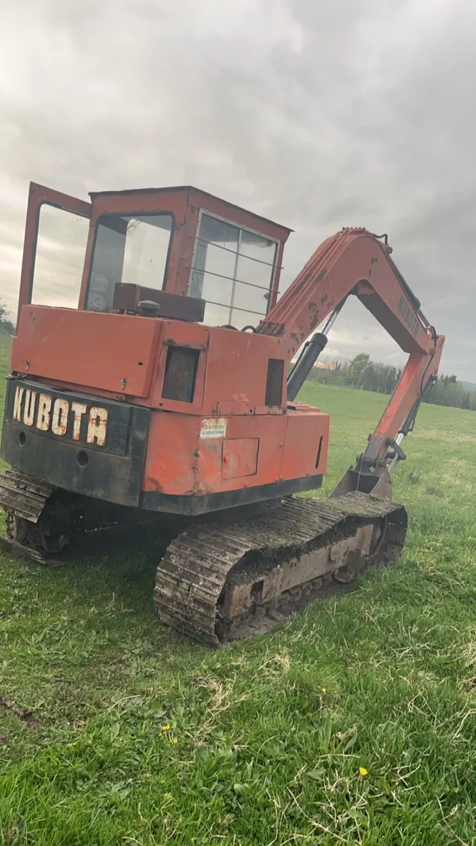 Kubota 5 ton digger - Image 3
