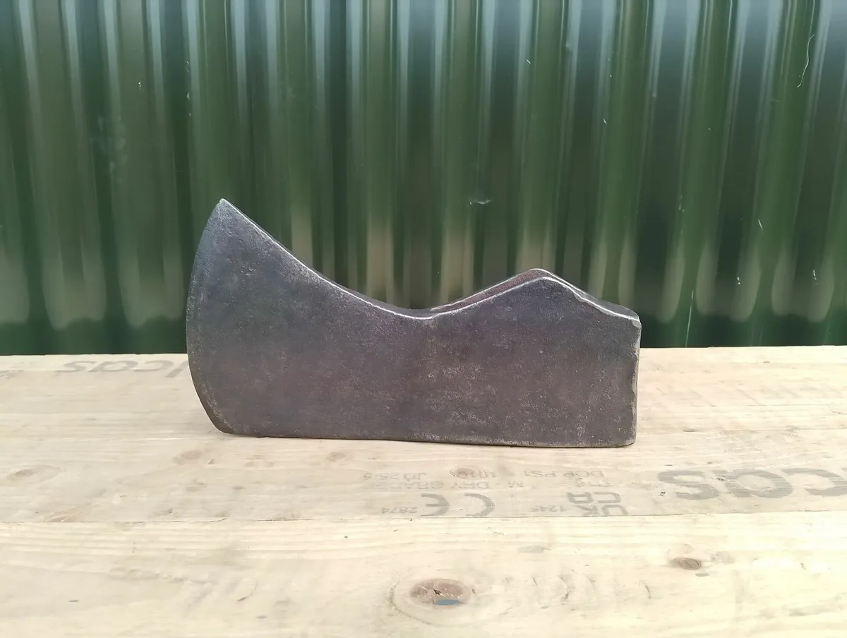 Axe Head - Image 4