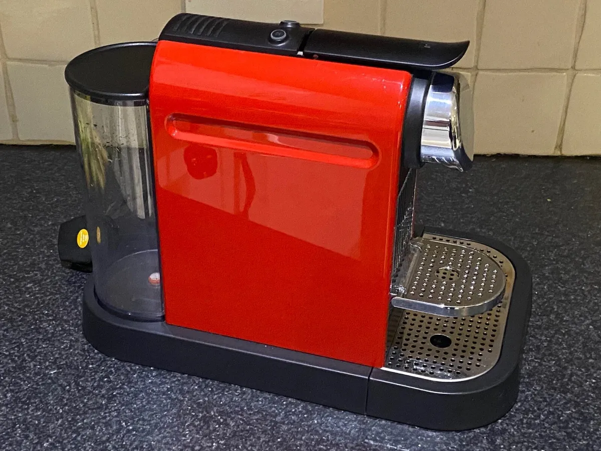 Nespresso coffee machine - Image 2