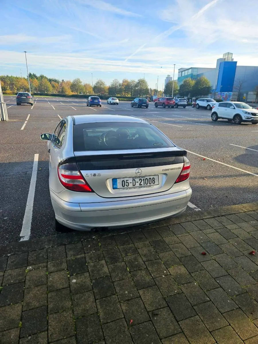 2005 Mercedes c180 kompressor 3 door - Image 2