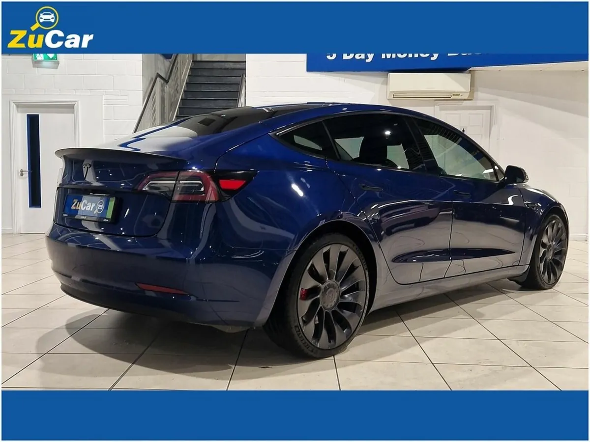 Tesla Model 3 Performance (AWD) - Image 3
