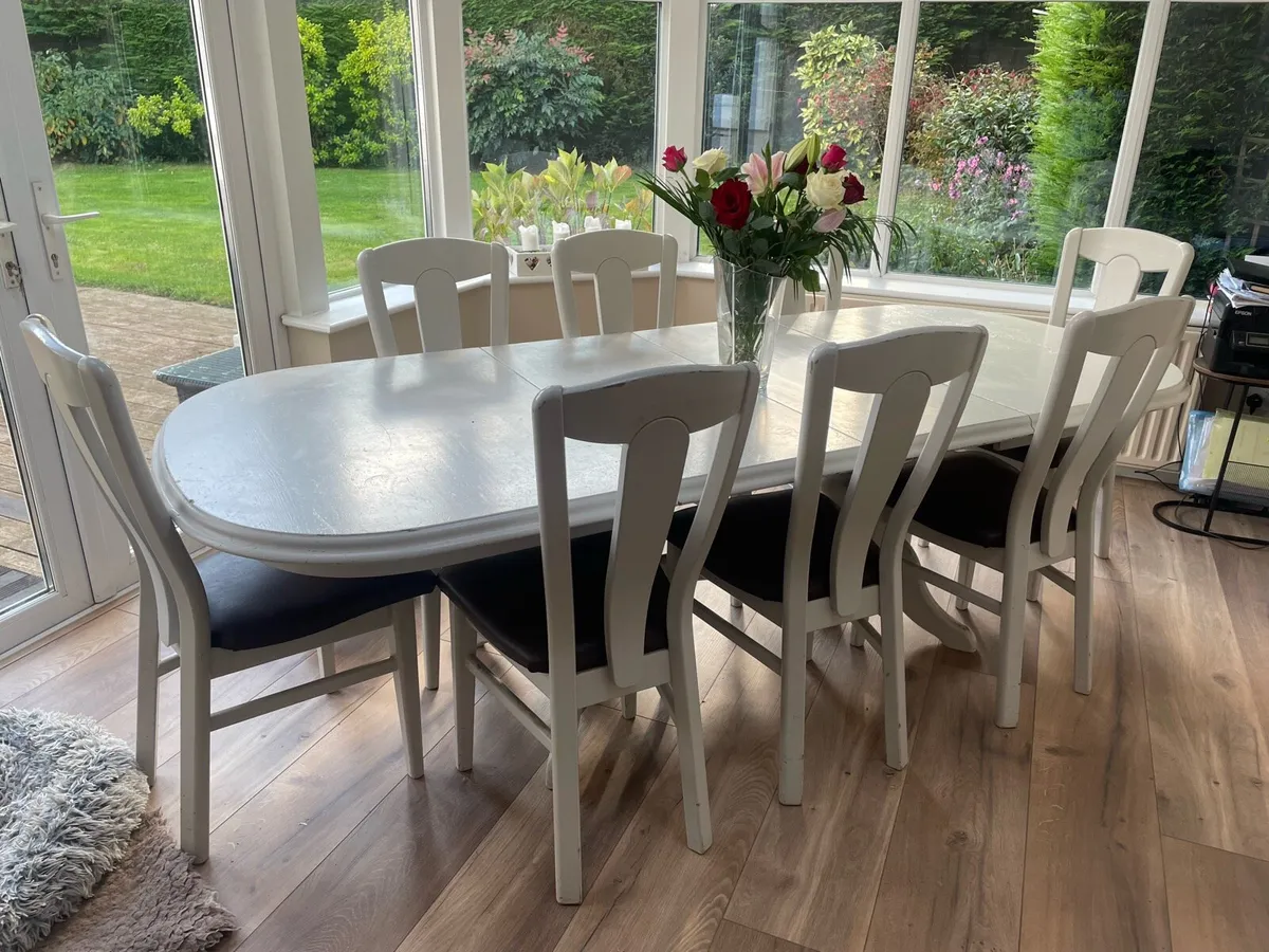 Dining Table & 8 Chairs - Image 3