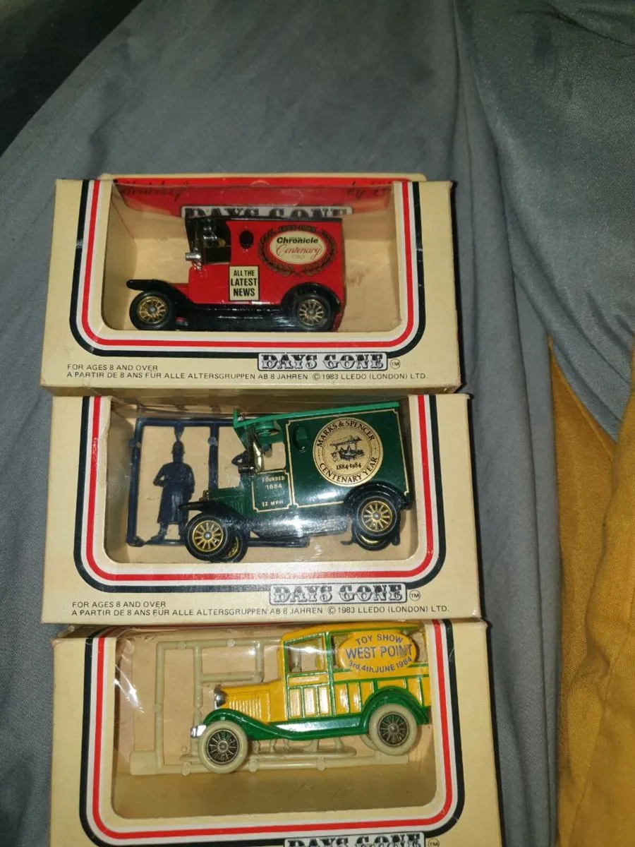 3 DAYS GONE BUY DIE.CAST.. - Image 2