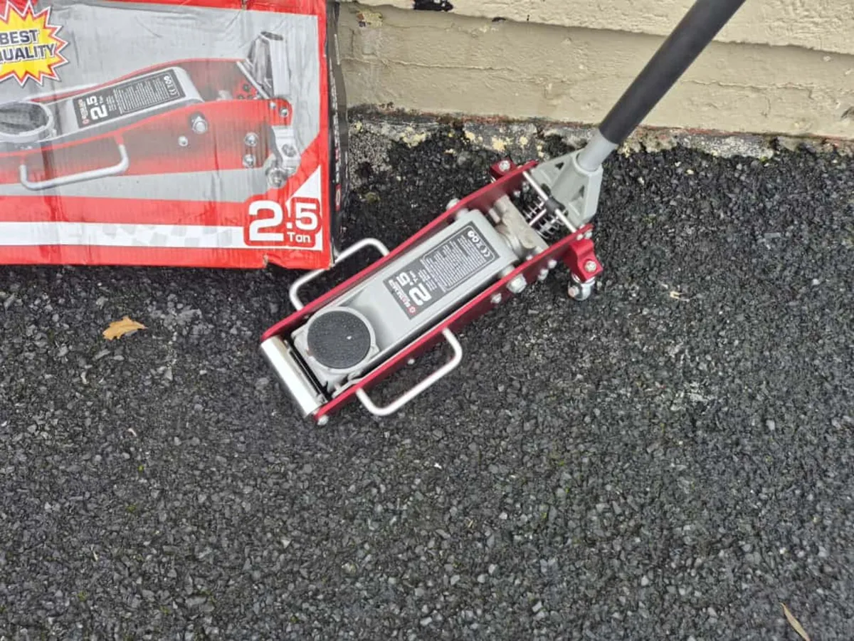 Low profile Jack - Image 4