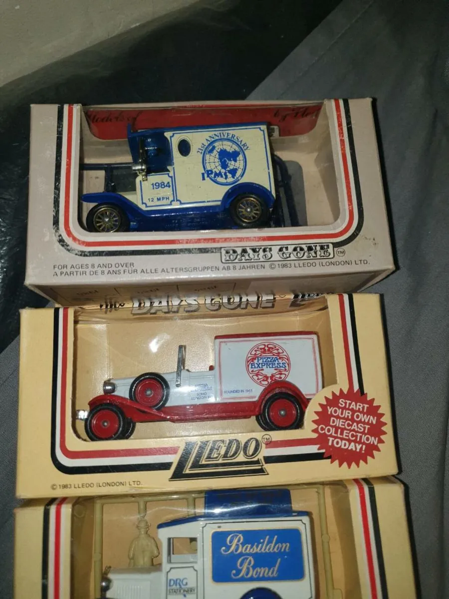 4 DAYS GONE BUY DIE.CAST - Image 2