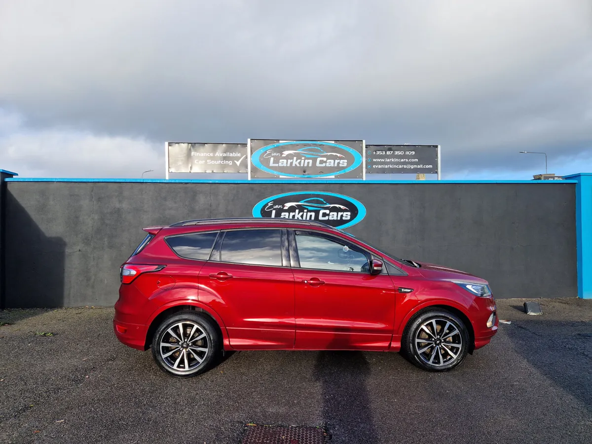 181 Ford Kuga 2.0 TDCi Top Spec ST Line - Image 4
