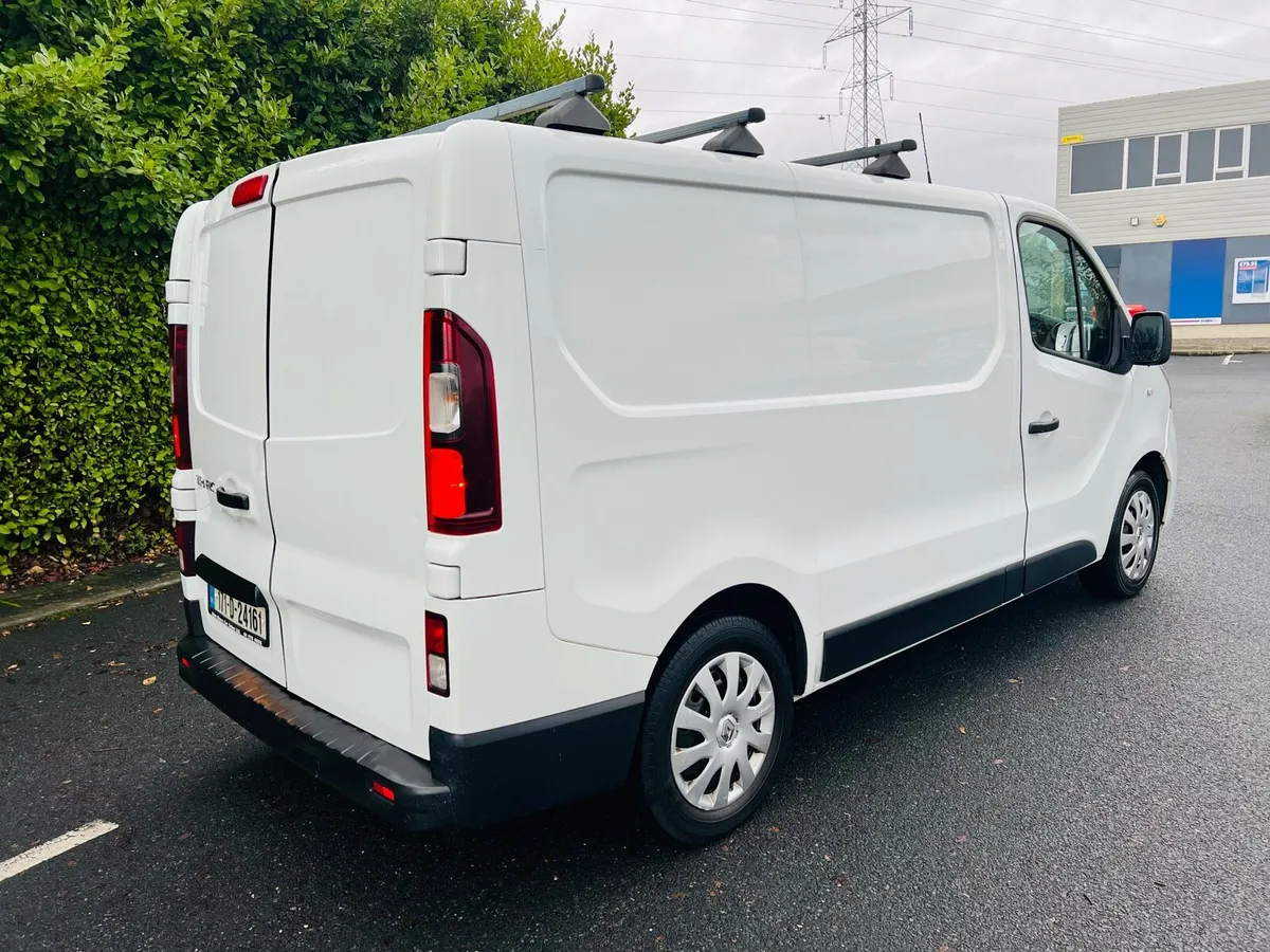 2017 Renault Traffic Dci 120 Bussines - Image 3