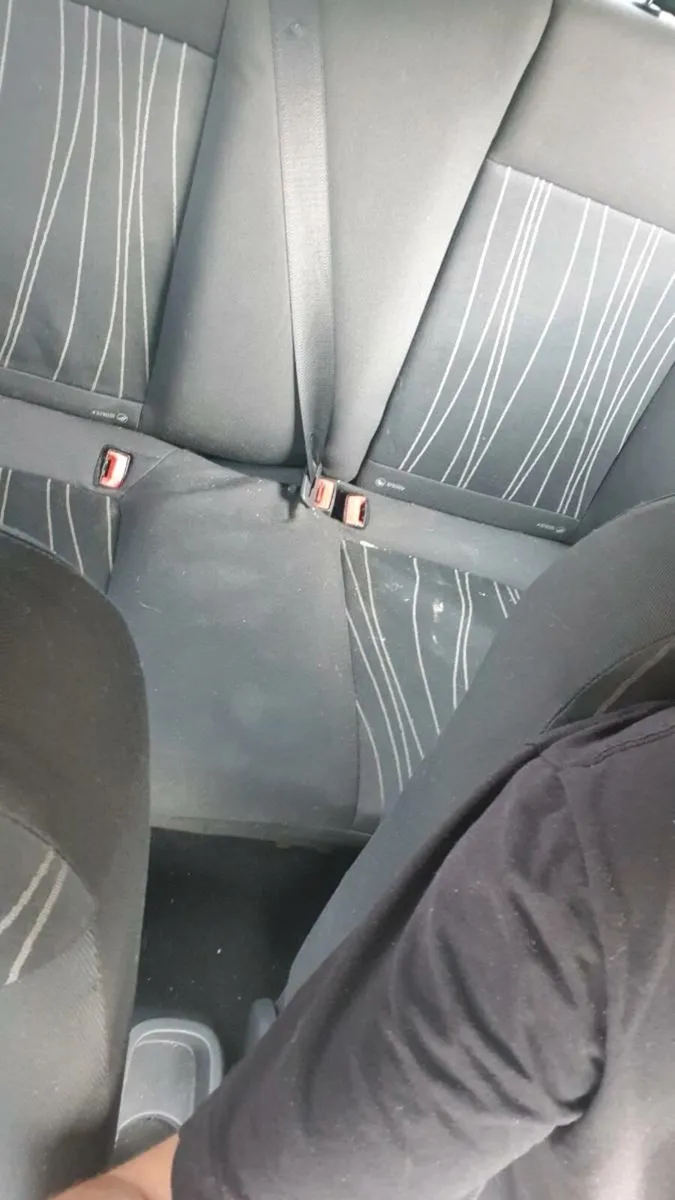 Opel corsa - Image 4