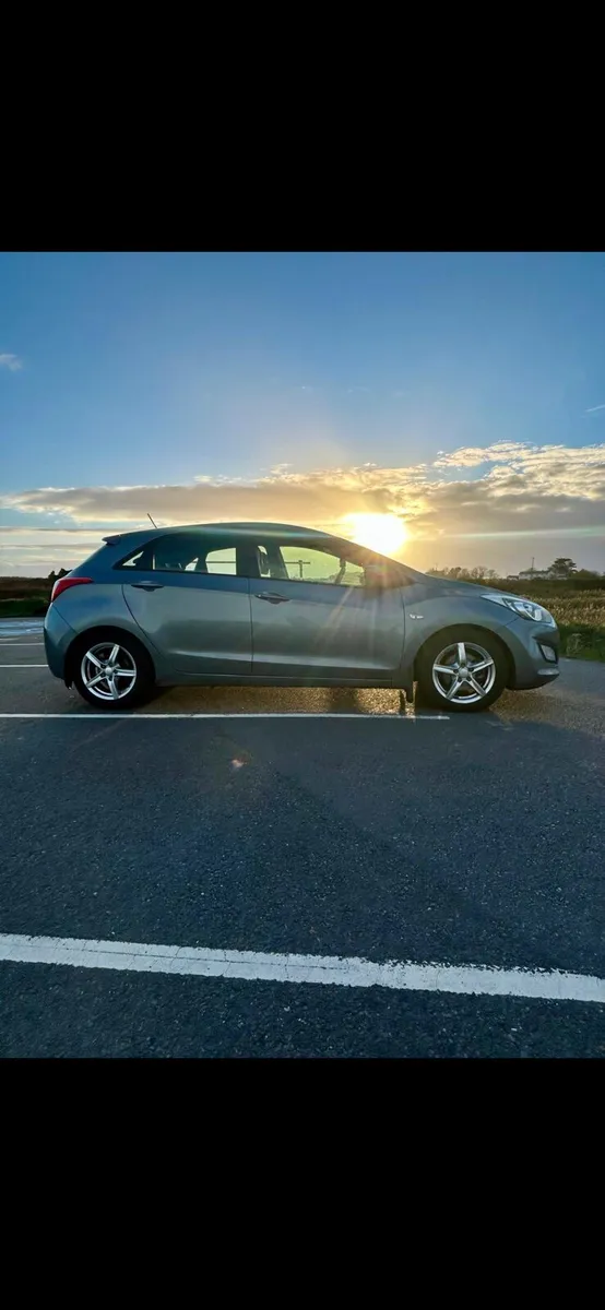 Hyundai i30 - Image 2