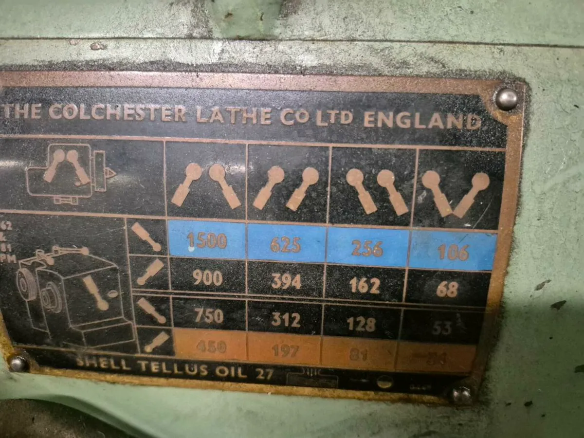 Colchester student lathe mint - Image 3