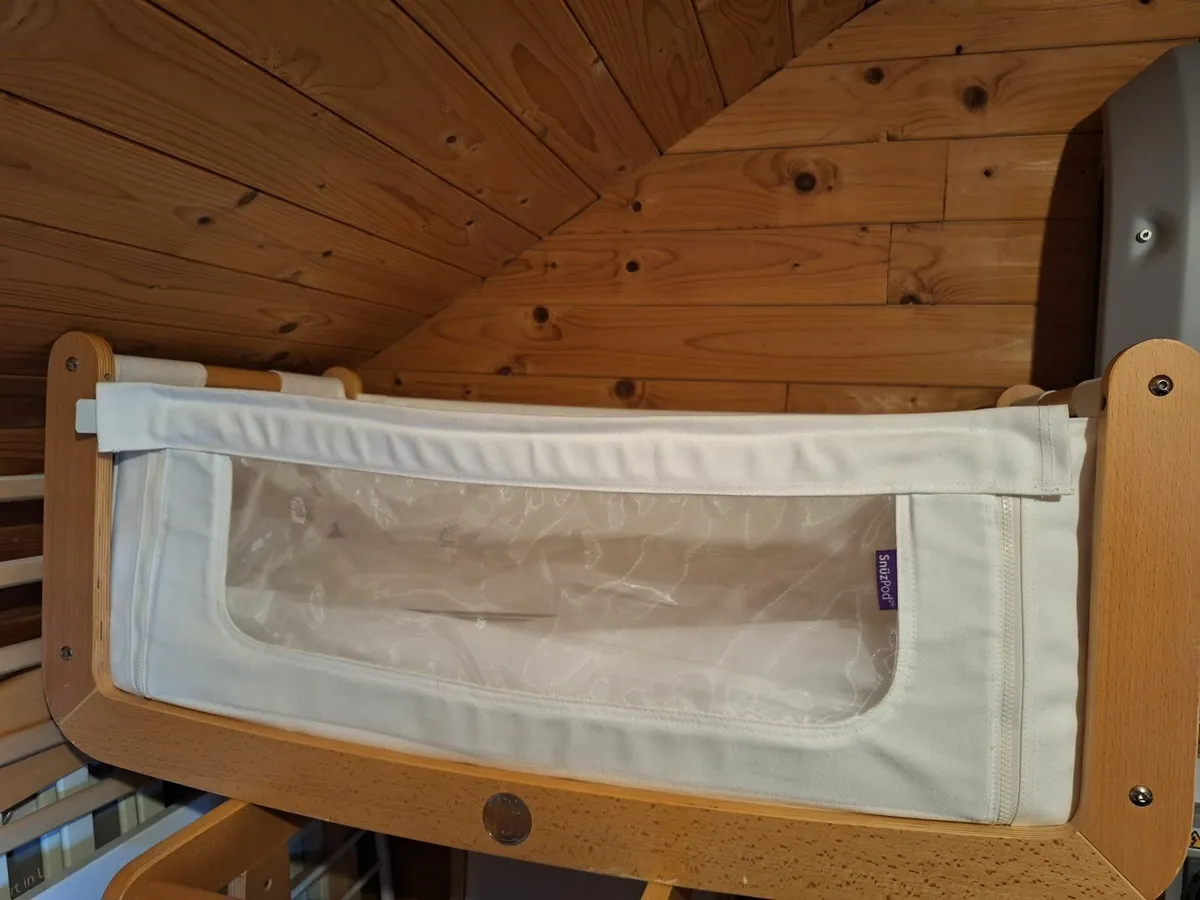 Snuz Pod co-sleeper - Image 1