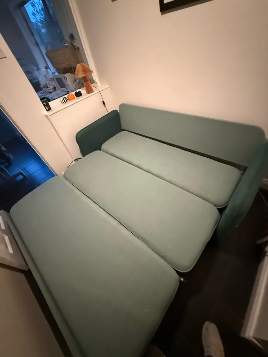 Stunning king size sofa bed - Image 3