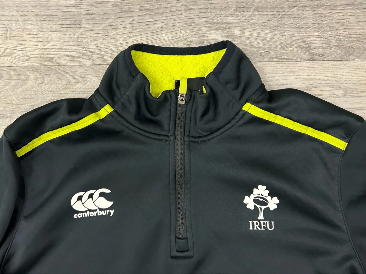 Ireland Rugby Player Issue Jumper Mens Medium - Image 4